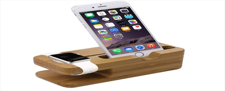 Docking station for Apple Watch and iPhone