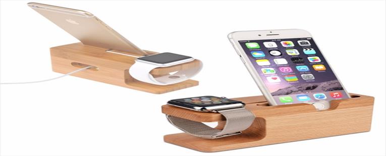 Docking station for Apple Watch and iPhone